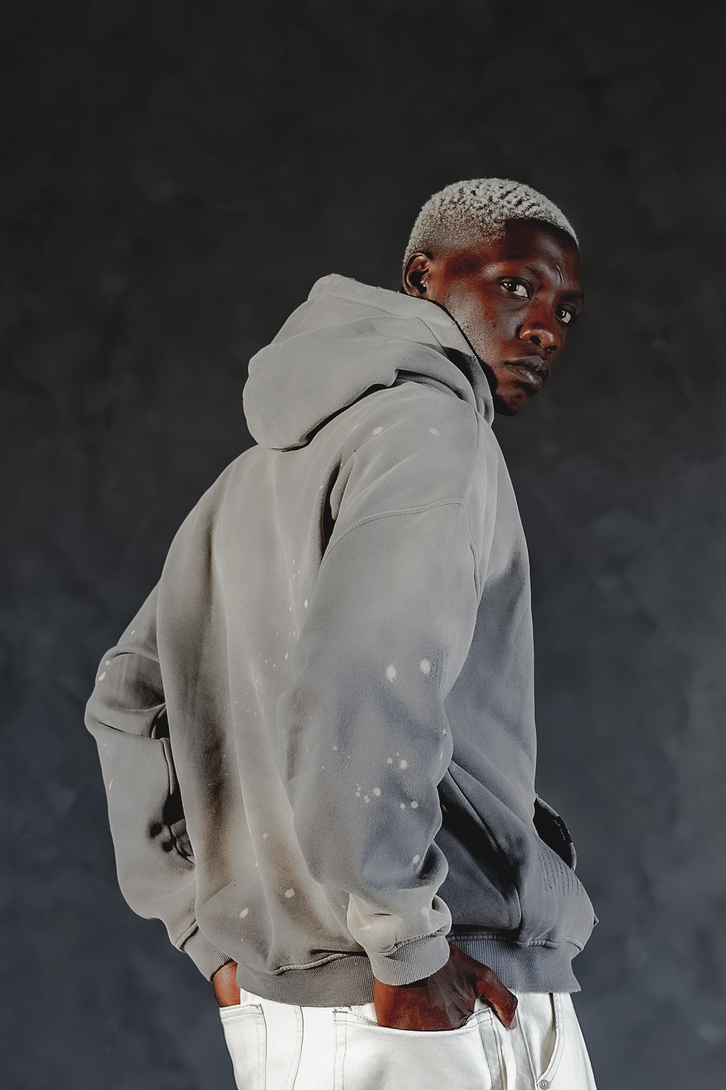 WEATHERED HOODIE
