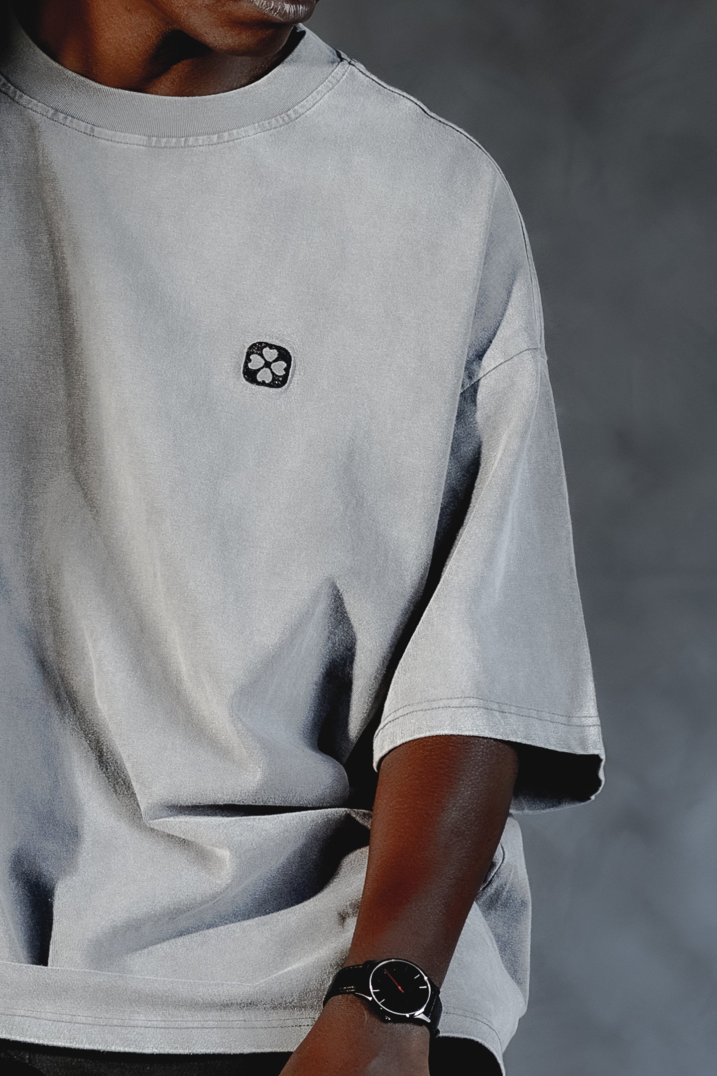 CLOVERFORM™ TEE